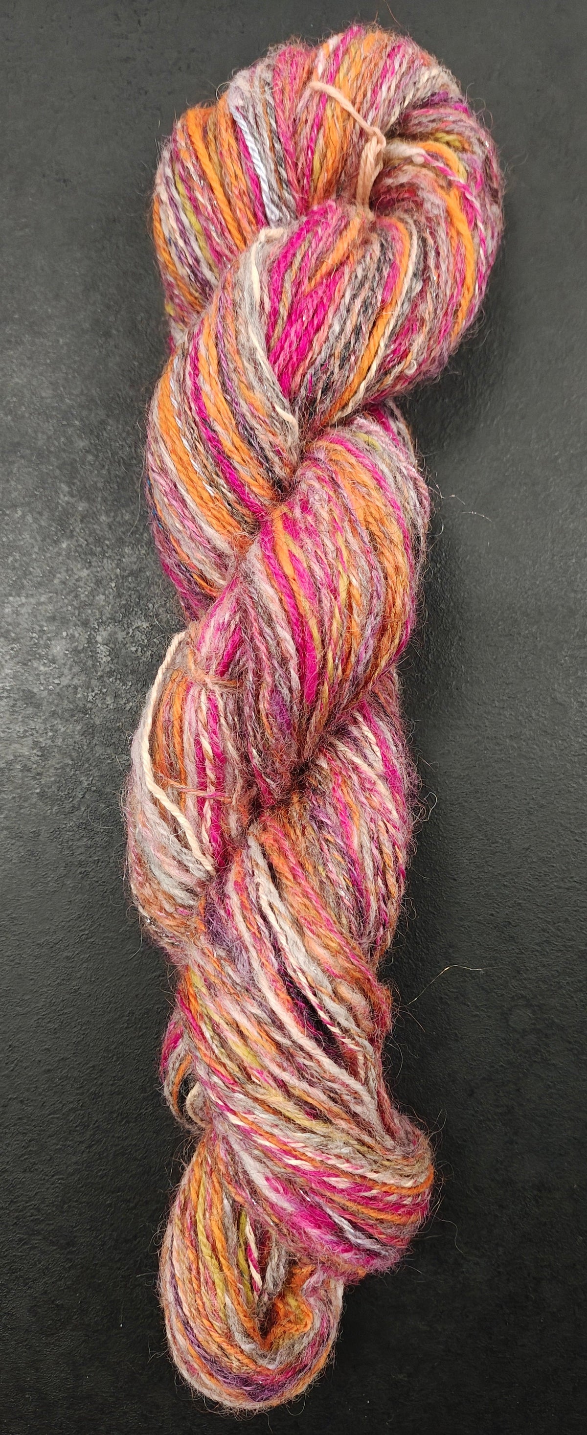 Handspunnet garn, ullmix - 65g