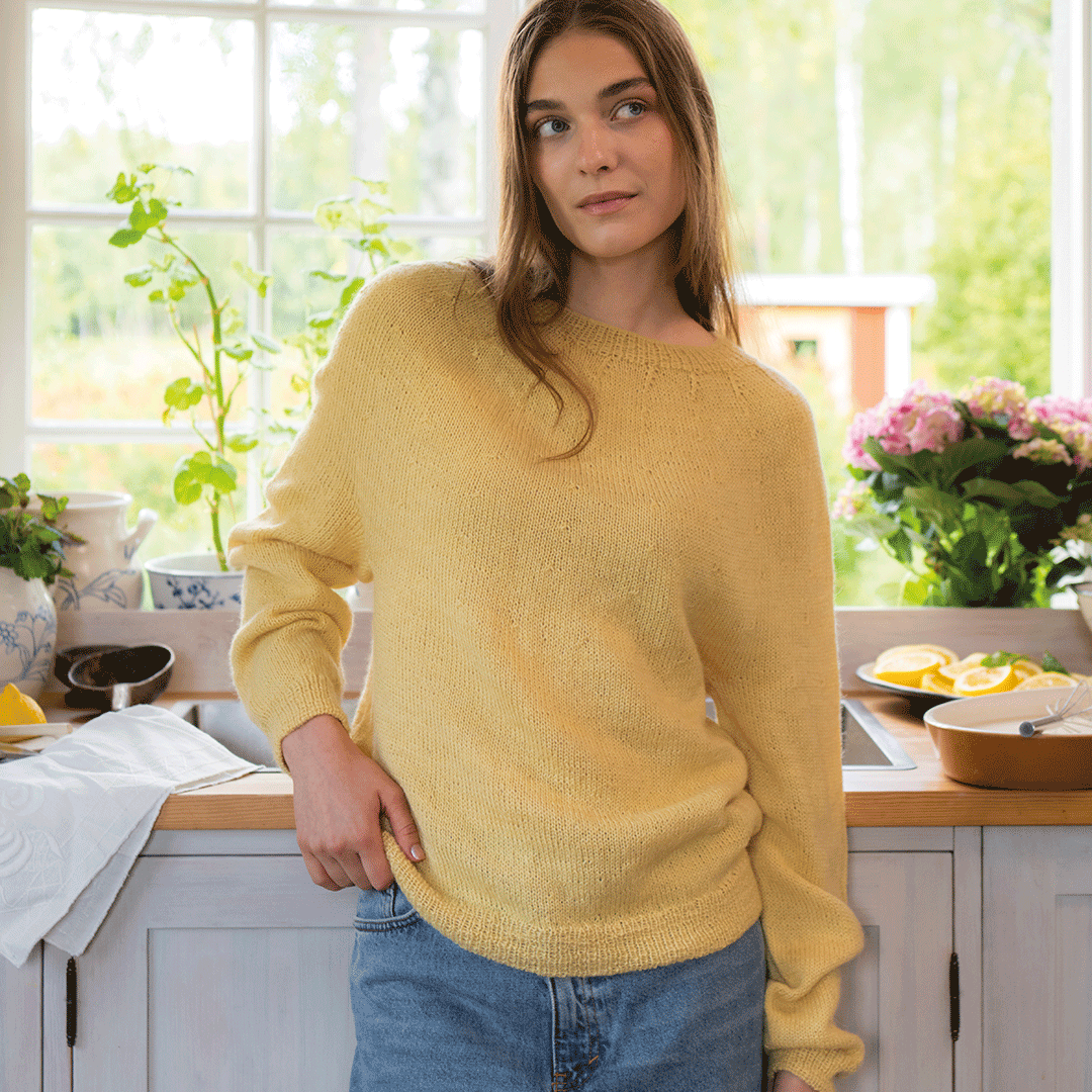 Smörblomma – Stickad oktröja 93130