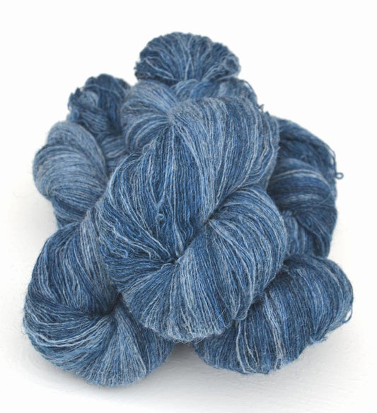 1-trådigt Ullgarn - 100g